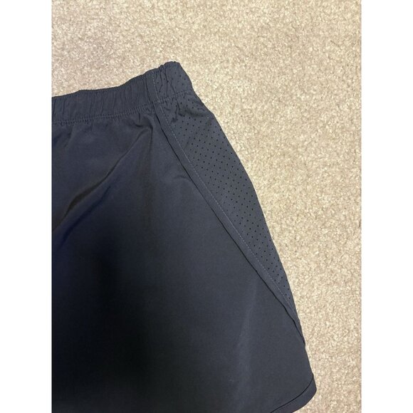 New Balance Running Shorts Women Large Black Workout Exercise Athletic 5” Inseam - Picture 6 of 6